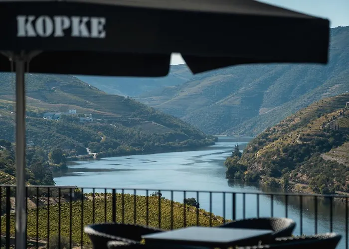 Quinta Sao Luiz The Vine House Douro * Tabuaço